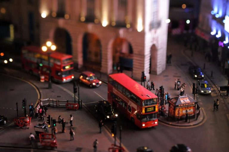 430536_341482372561124_301977911_n